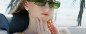 Alternative view of Green Square Frame Fashion Sunglasses